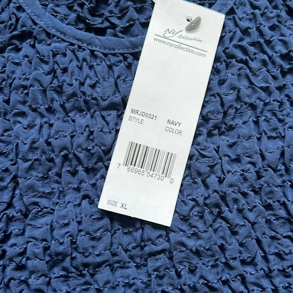 NY COLLECTION Sleeveless Textured Smocked Tiered Maxi Dress Navy size XL NWT - Picture 5 of 8